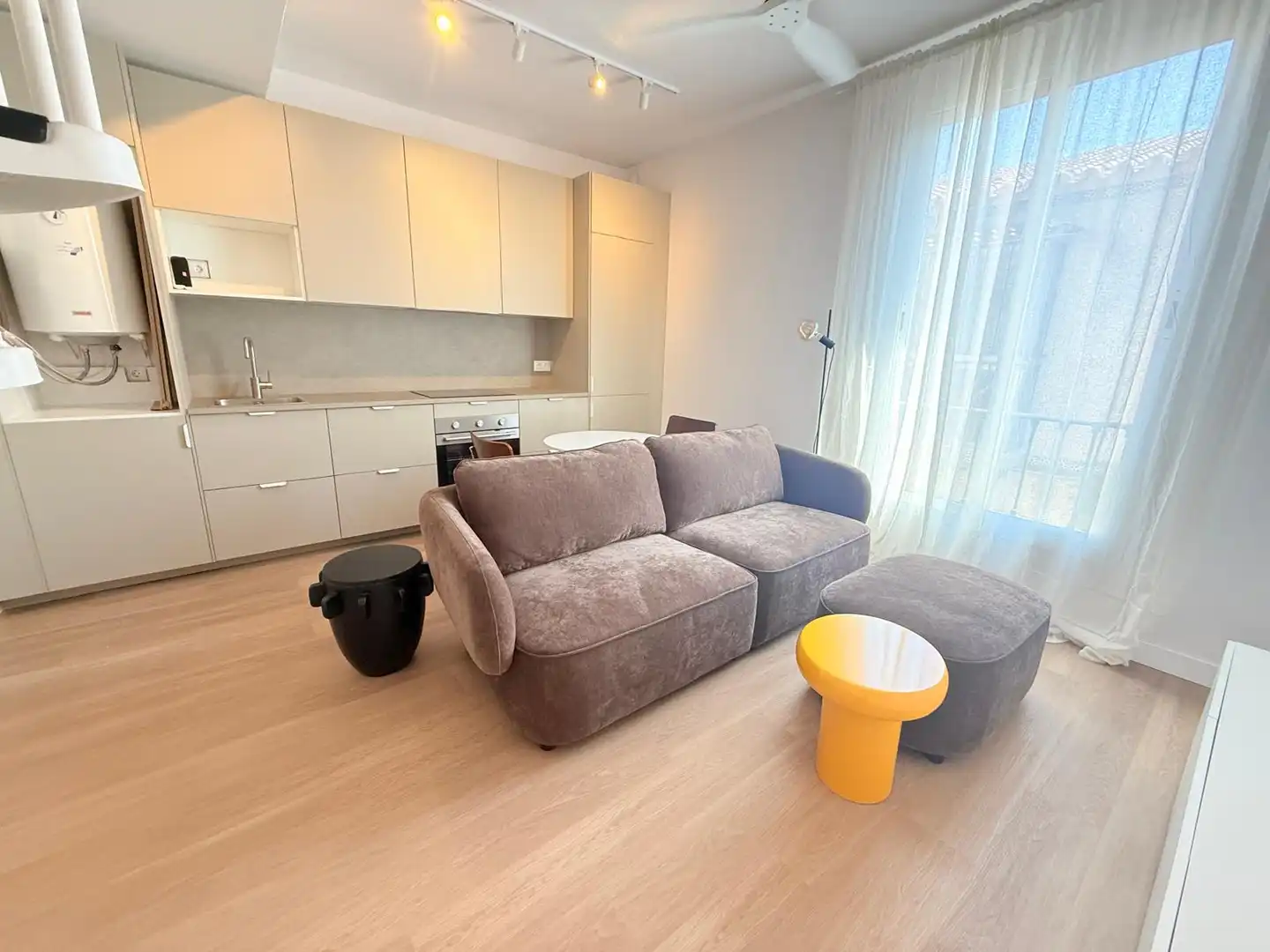 Sala de estar de Dúplex de alquiler en Málaga con Aire acondicionado, Parquet y Amueblado