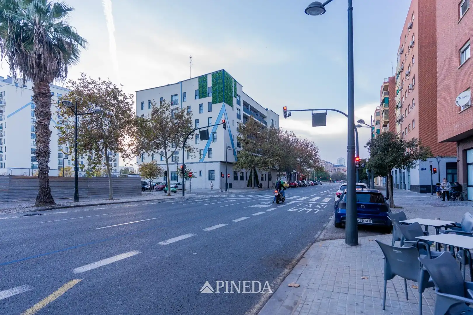 Vista exterior de Piso en venta en Valencia con Balcón