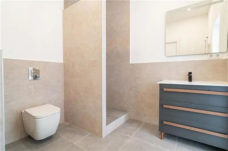 Bany de Apartament en venda en  Palma de Mallorca amb Aire condicionat i Balcó