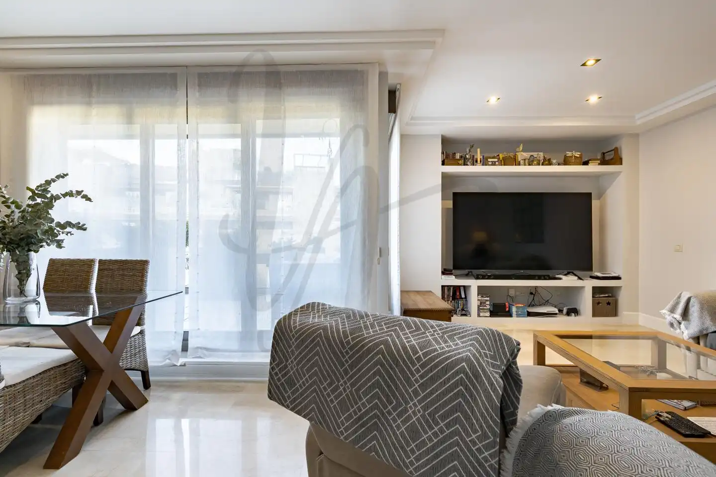 Sala de estar de Ático en venta en San Sebastián de los Reyes con Aire acondicionado, Calefacción y Terraza