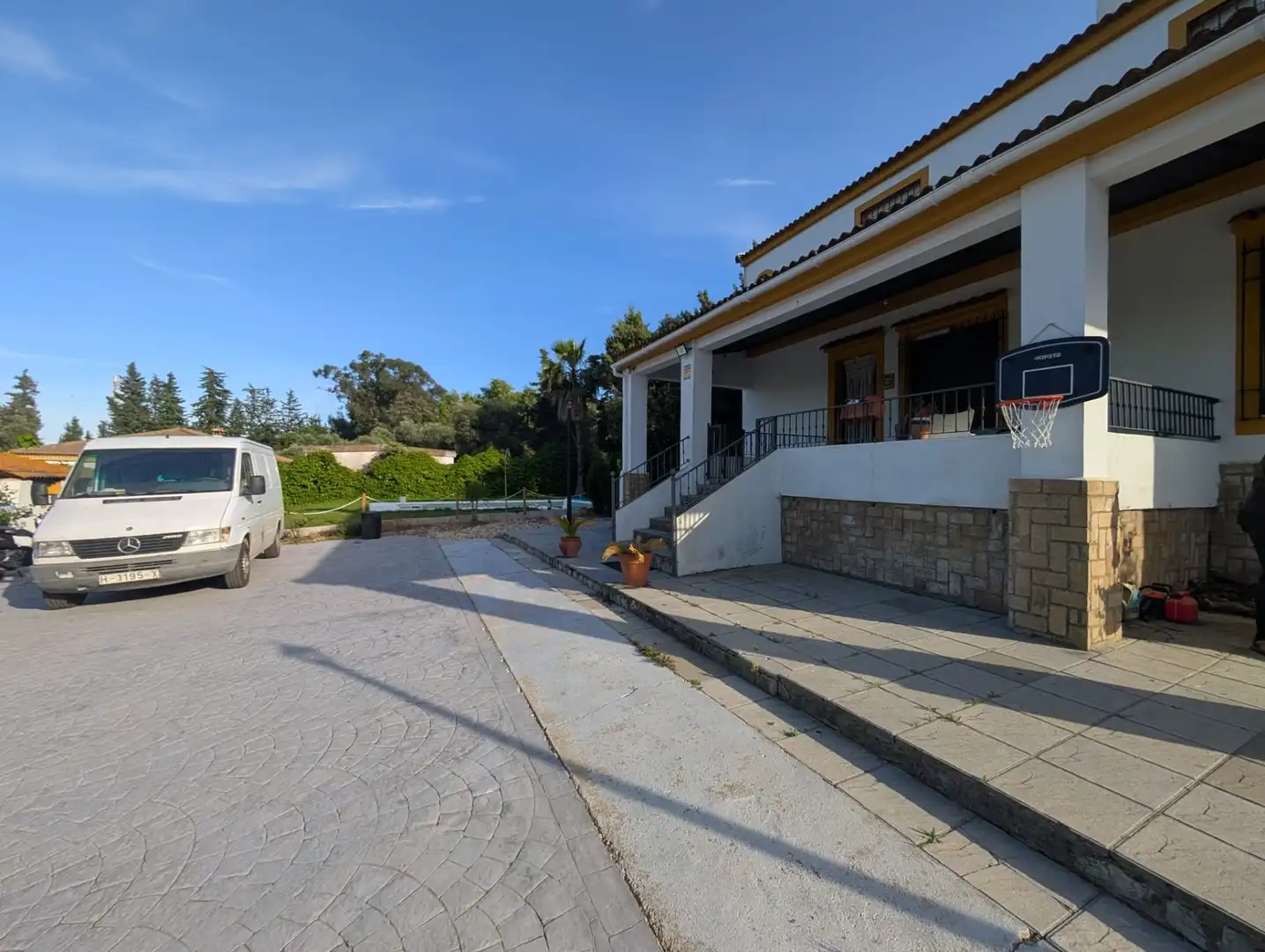 Exterior view of Houses for sale in Aljaraque  with Air Conditioner and Swimming Pool