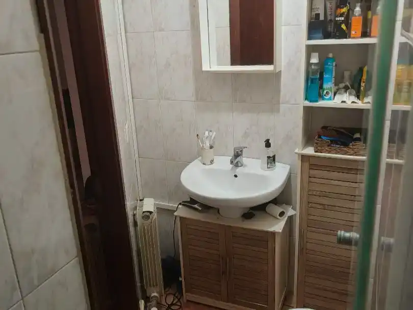 Bany de Pis en venda en Olesa de Montserrat amb Aire condicionat