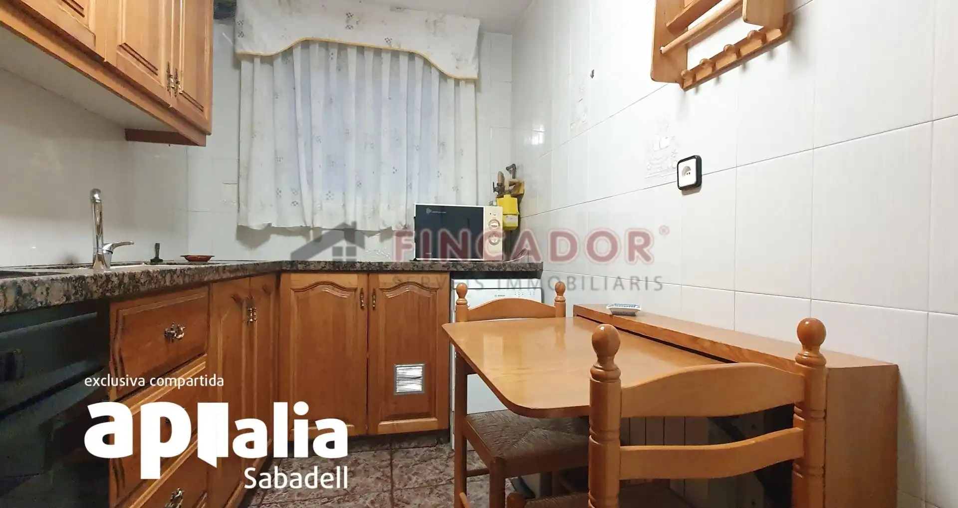 Piso con terraza en venta en Carrer de Magí Colet, imagen 4