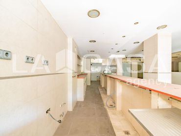 Business premises for sale in Avinguda del Primat Reig