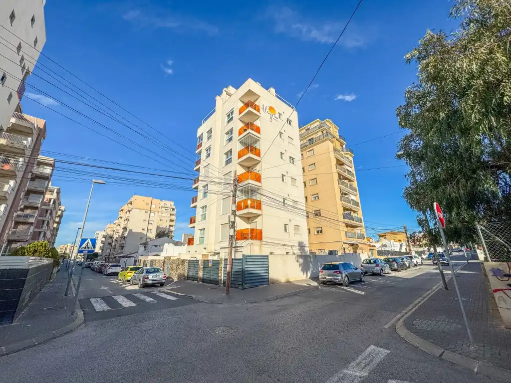 Apartamento con terraza en venta en Calle de los Hermanos Parodi