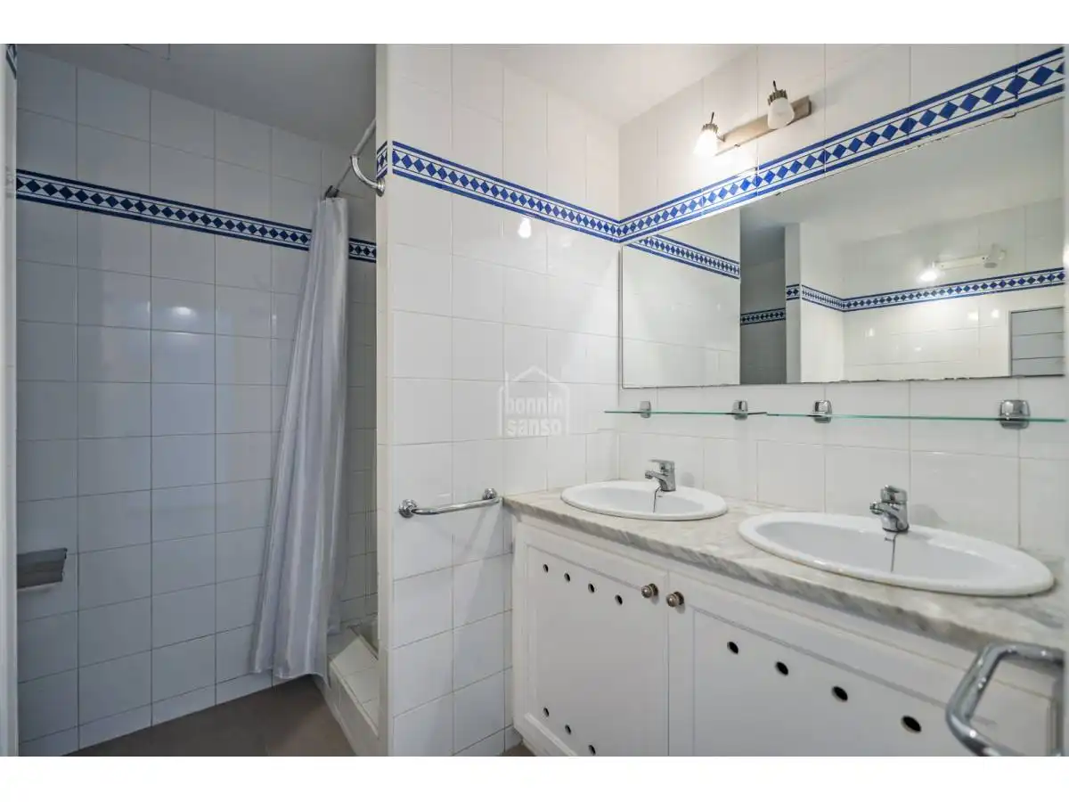 Baño de Casa o chalet en venta en Maó - Mahón con Calefacción, Terraza y Amueblado