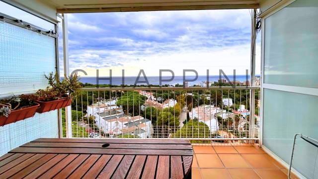Apartamento en Venta en Los Pinos - Politur