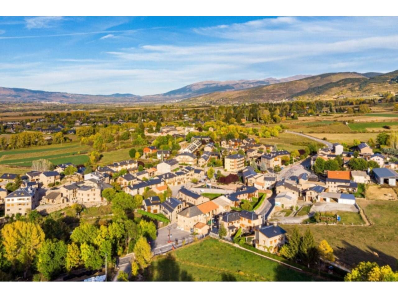 Exterior view of House or chalet for sale in Prats i Sansor  with Air Conditioner, Heating and Private garden