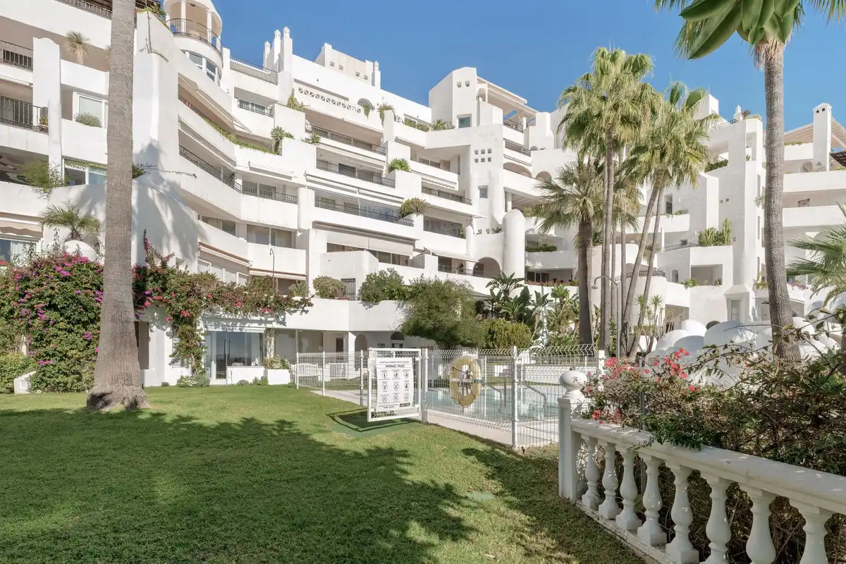 Vista exterior de Apartamento en venta en Torremolinos con Aire acondicionado, Terraza y Piscina comunitaria