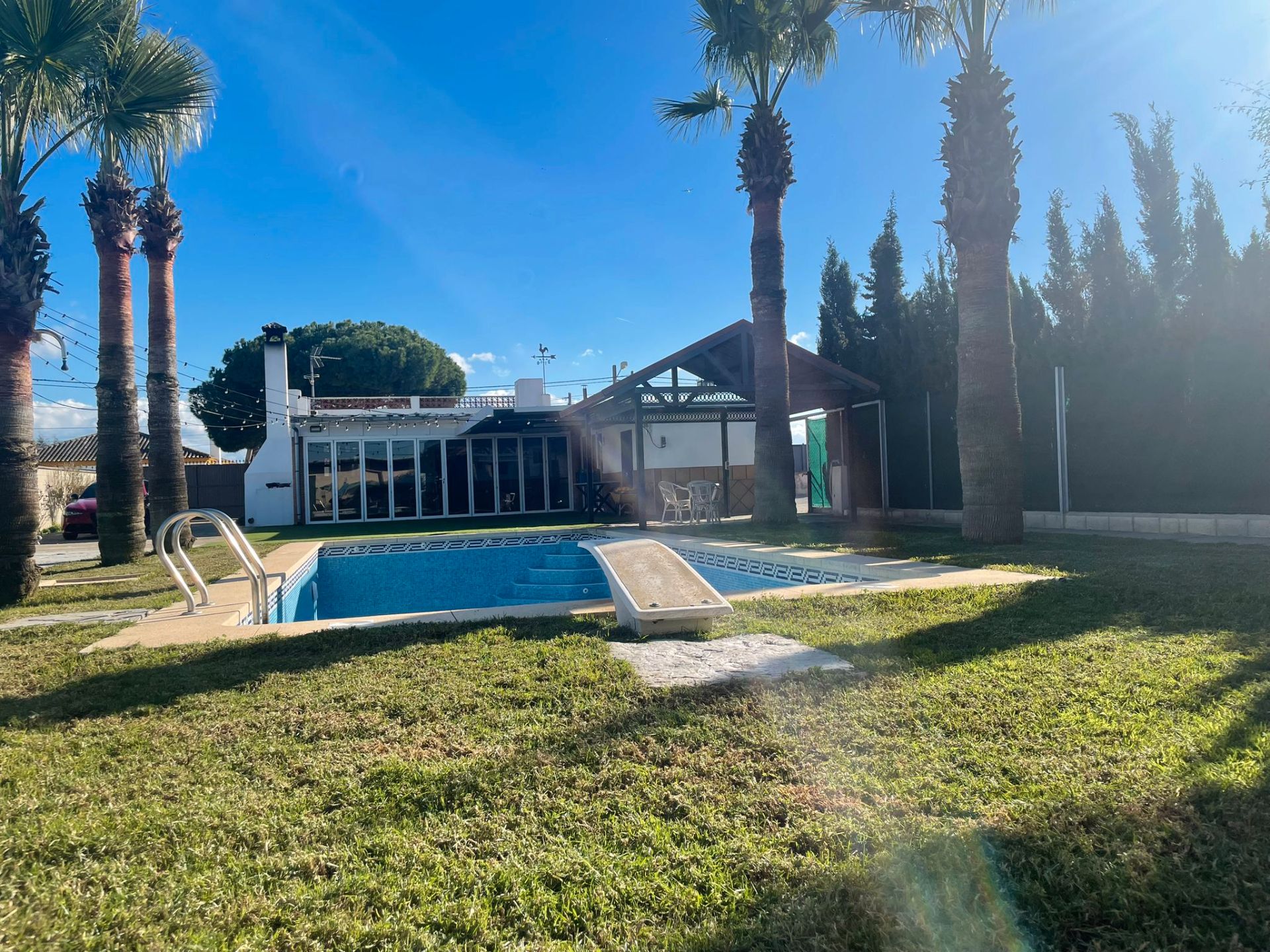Jardí de Casa o xalet en venda en Jerez de la Frontera amb Aire condicionat, Jardí privat i Piscina