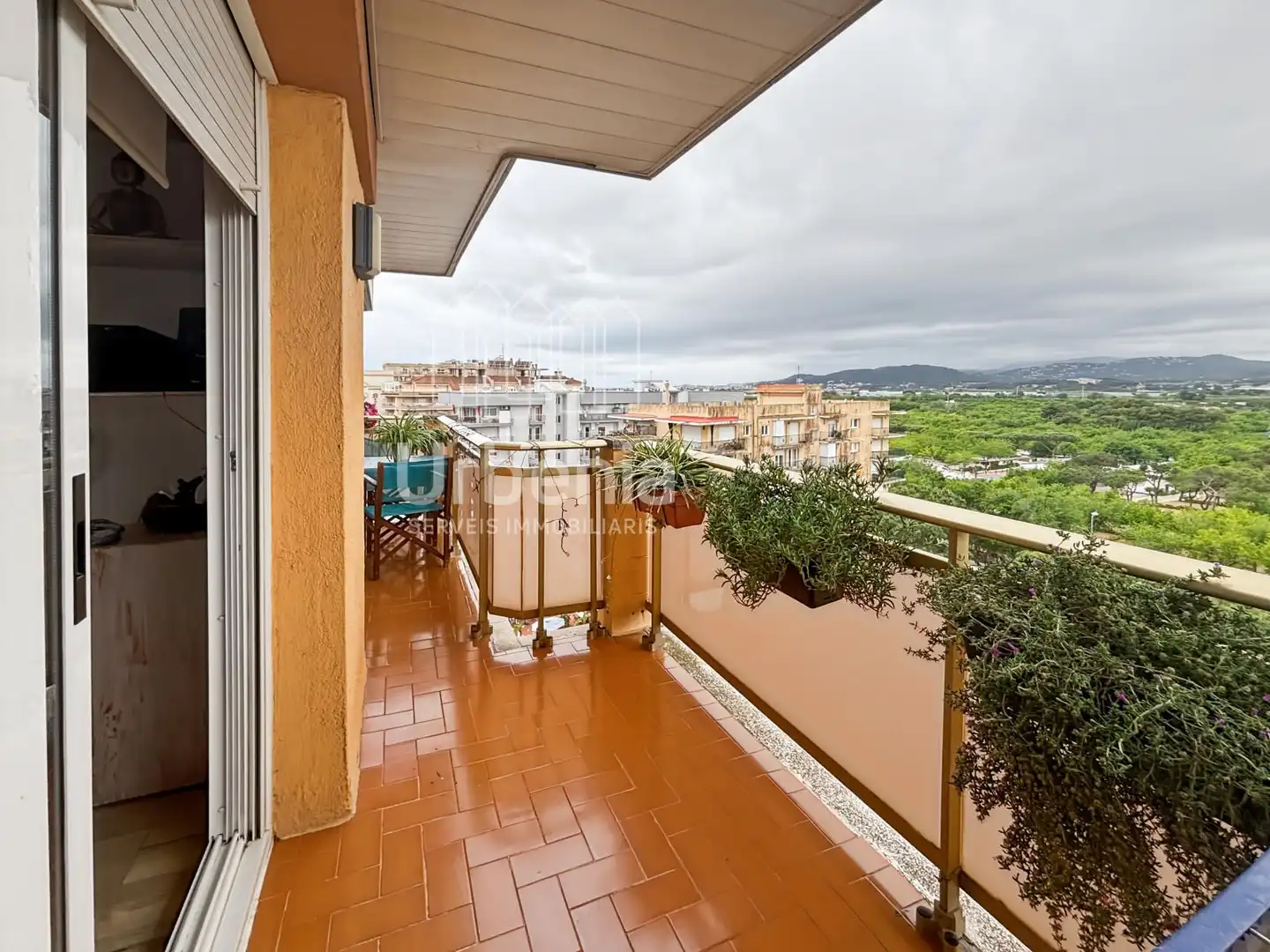Terrasse von Wohnung zum Verkauf in Blanes mit Terrasse, Schwimmbad und Möbliert