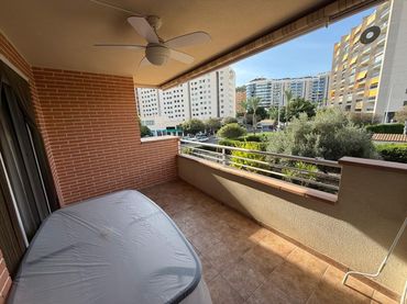 Mini appartamento con piscina in vendita a Carrer Llebeig