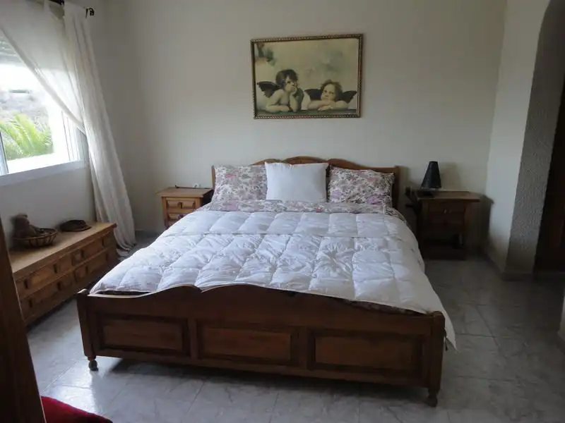 Habitación de Finca rústica en venta en La Nucia con Aire acondicionado, Jardín privado y Terraza