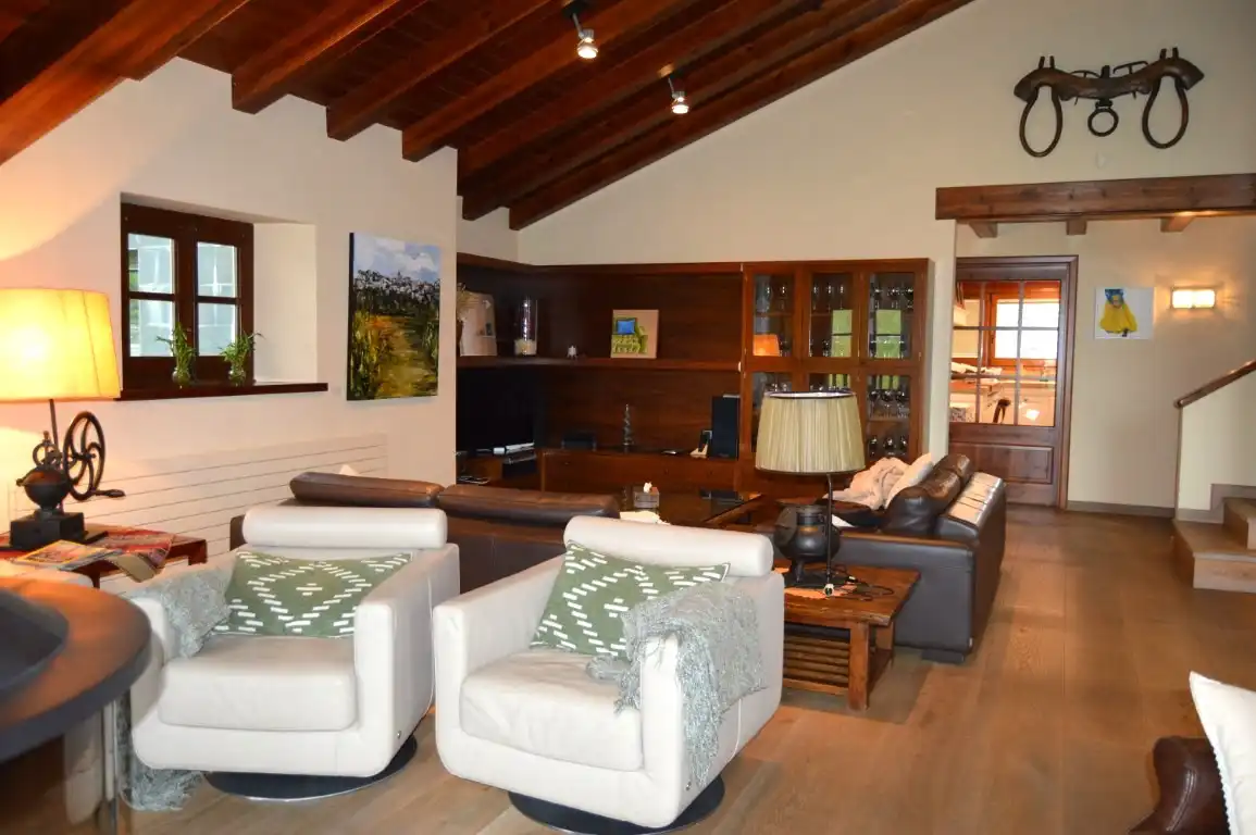 Sala de estar de Casa o chalet de alquiler en Prullans con Jardín privado, Parquet y Terraza