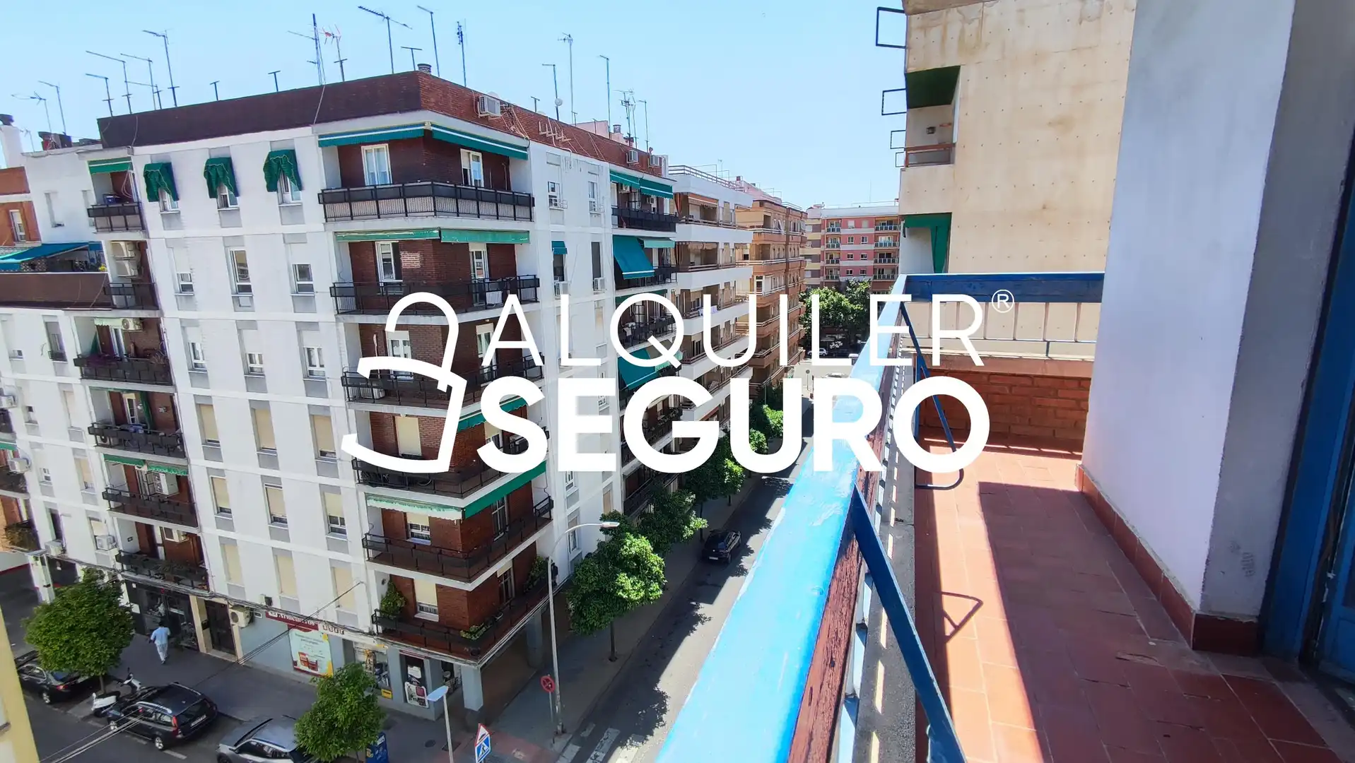 Exterior view of Flat for rent in Córdoba  with Air Conditioner, Terrace and Furnished