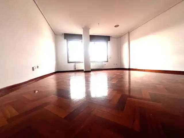 Sala de estar de Piso en venta en A Coruña Capital  con Calefacción, Parquet y Trastero