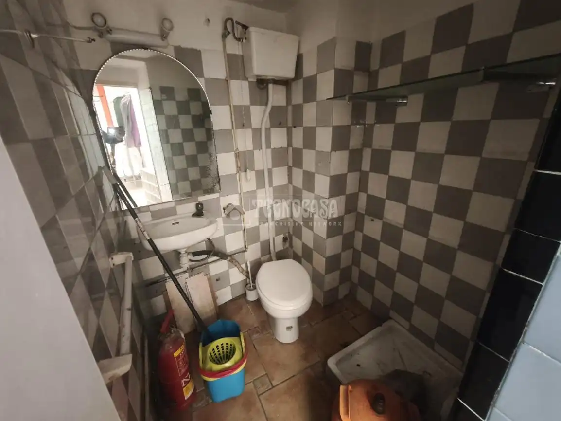 Badezimmer von Geschaftsraum zur Miete in Valencia