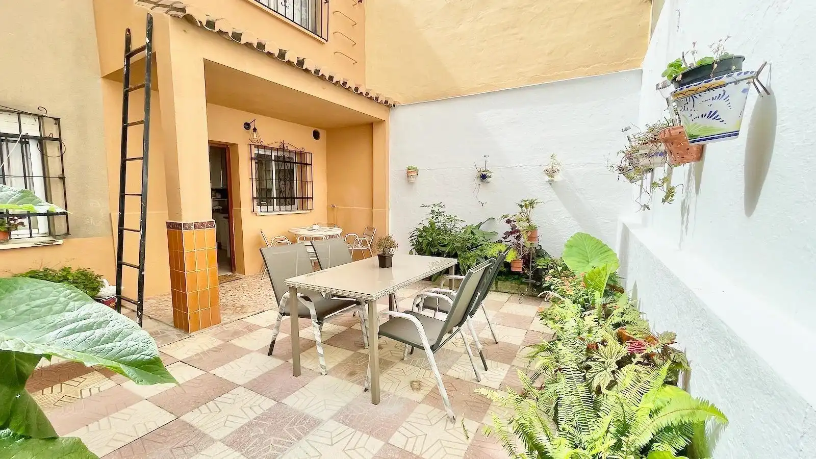 Terrace of Houses for sale in Mijas  with Air Conditioner, Private garden and Terrace
