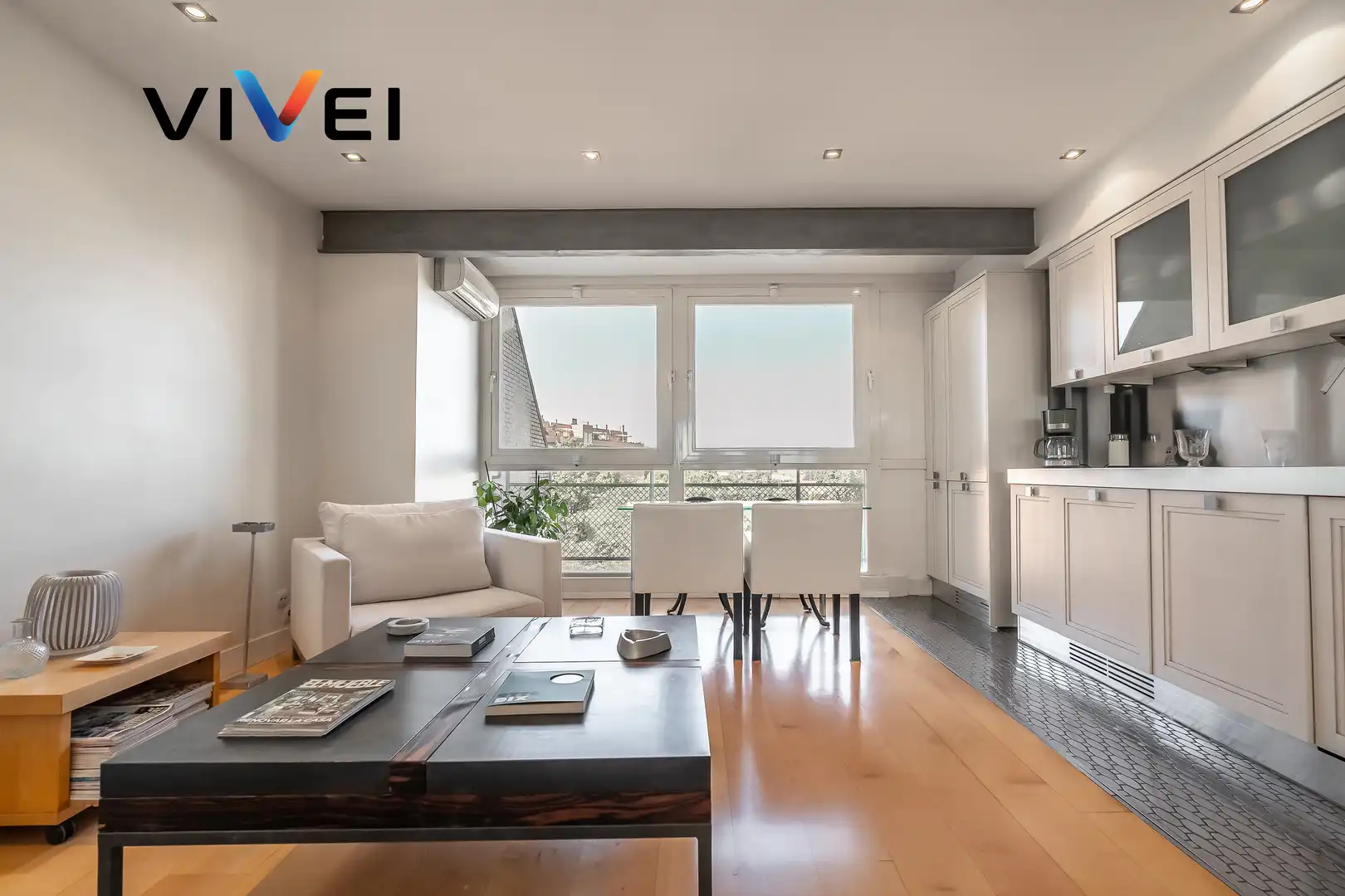 Flat with lift for sale in Calle de Antonio de Leyva, imagen 2