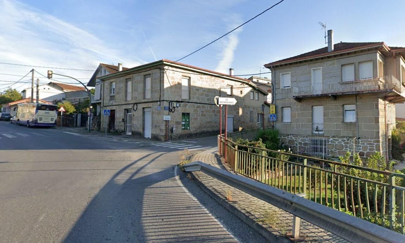 Exterior view of Houses for sale in Ourense Capital 