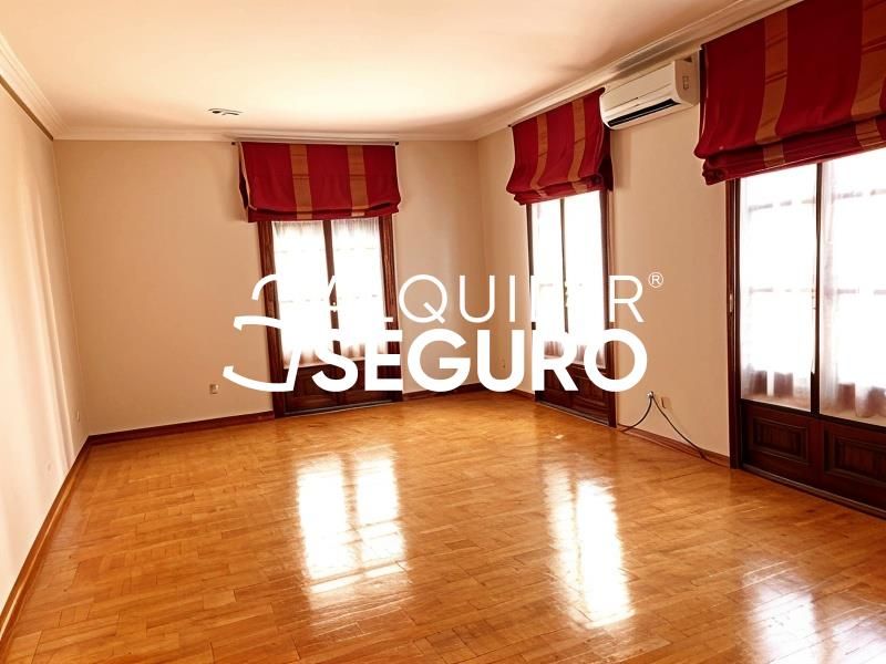 Sala d'estar de Pis de lloguer en Antequera amb Aire condicionat