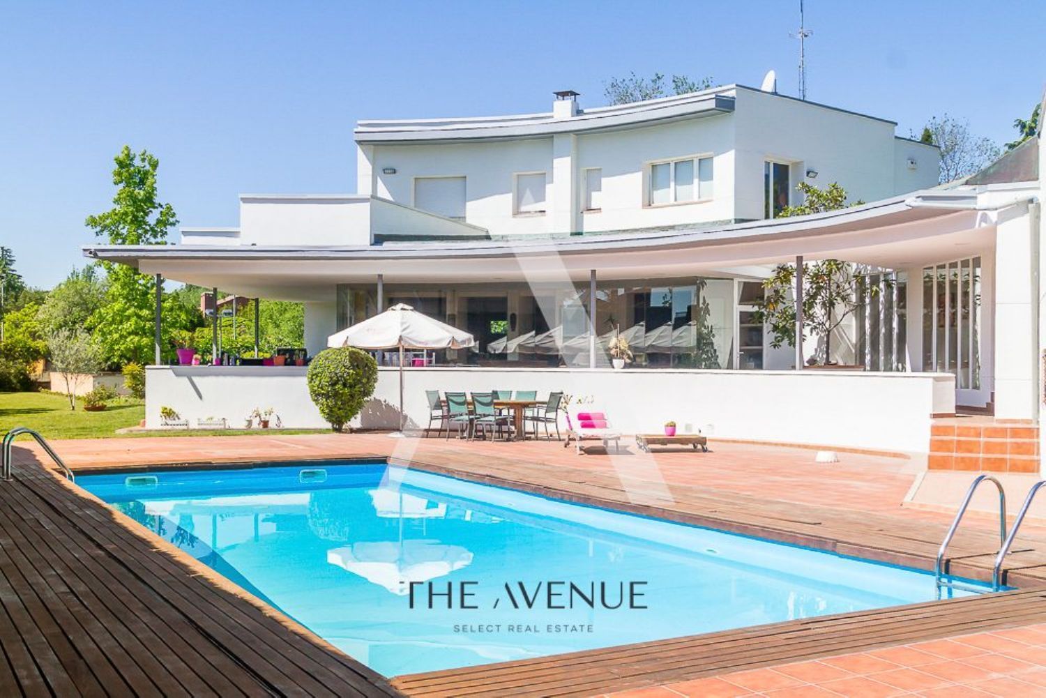 Piscina de Casa o xalet en venda en Las Rozas de Madrid amb Calefacció, Jardí privat i Terrassa