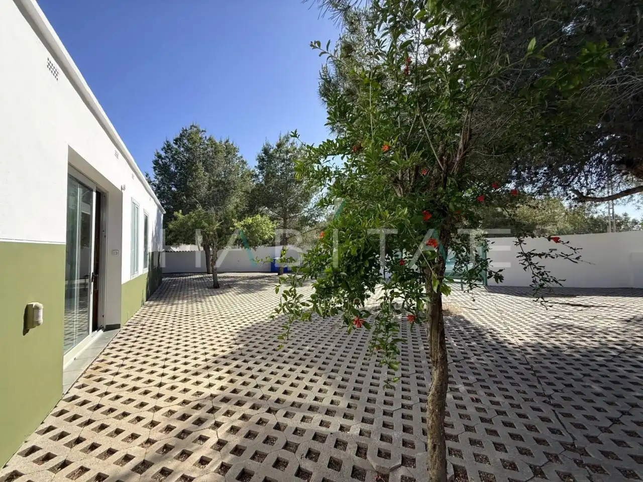 Außenansicht von Country house zum Verkauf in Pilar de la Horadada mit Klimaanlage, Privatgarten und Terrasse