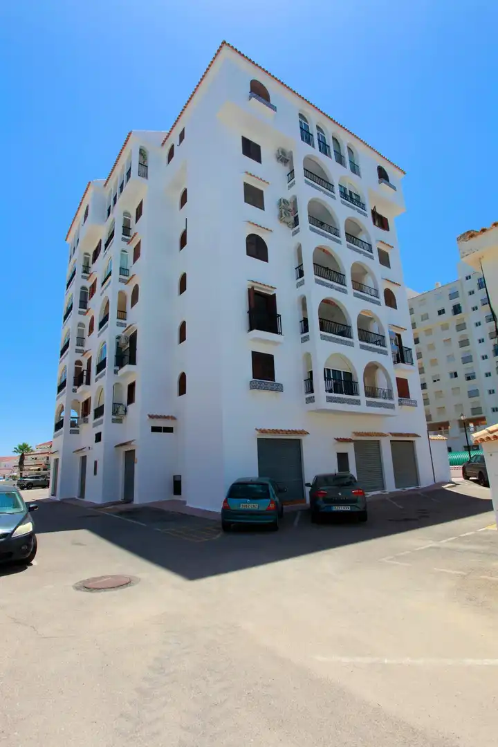 Vista exterior de Apartamento en venta en La Manga del Mar Menor con Jardín privado, Terraza y Amueblado