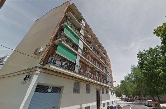 Piso en Venta en Calle Estroncio, 17 en Los Rosales