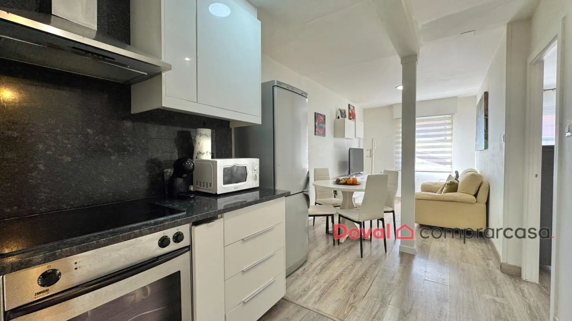Cocina de Casa o chalet en venta en Vigo  con Parquet, Terraza y Amueblado