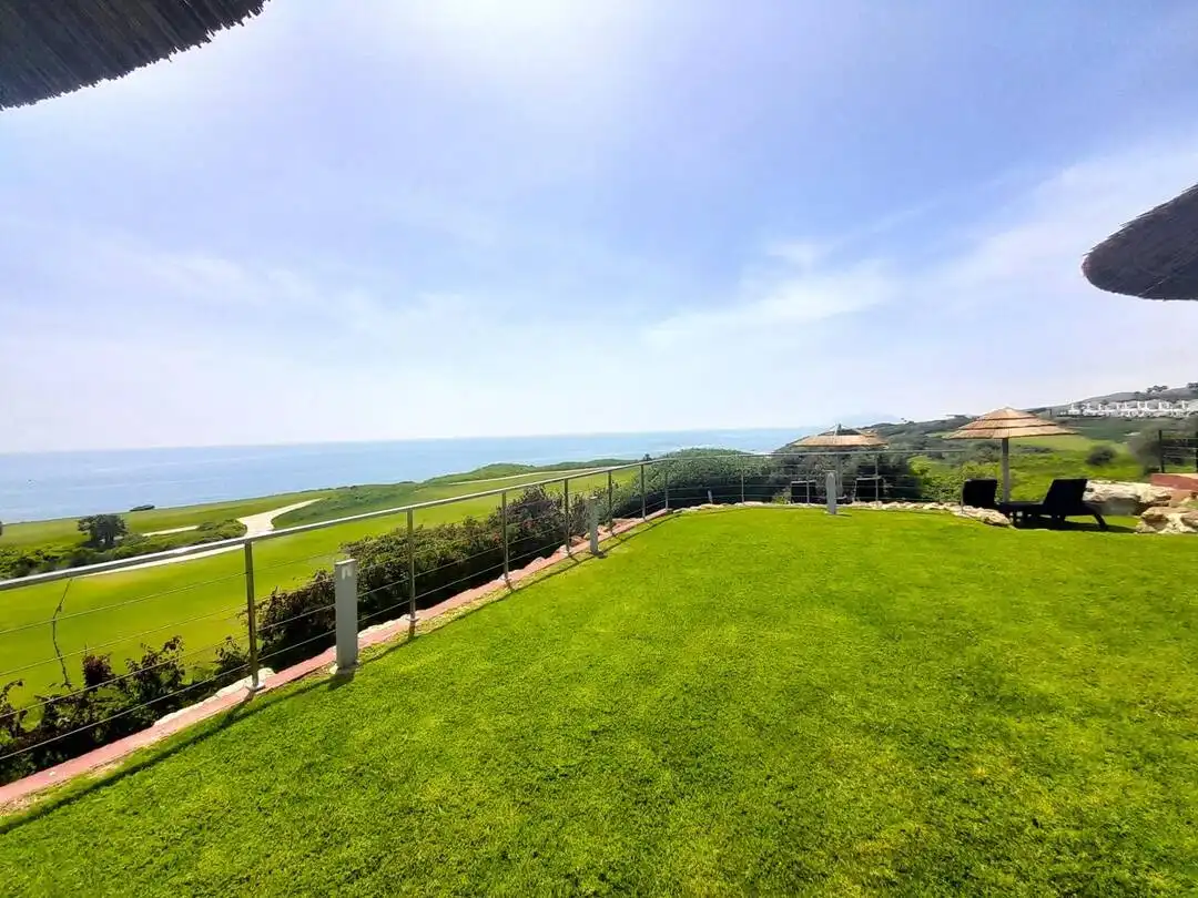 Jardín de Ático en venta en La Alcaidesa con Aire acondicionado, Calefacción y Jardín privado