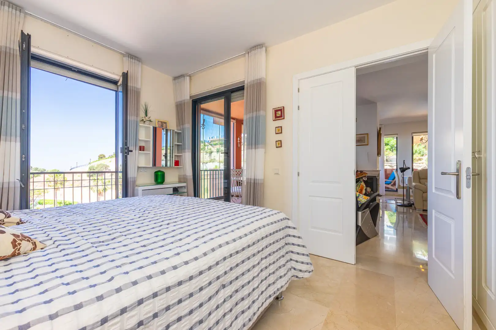 Appartement compact avec piscine à vendre à Calahonda, imagen 4