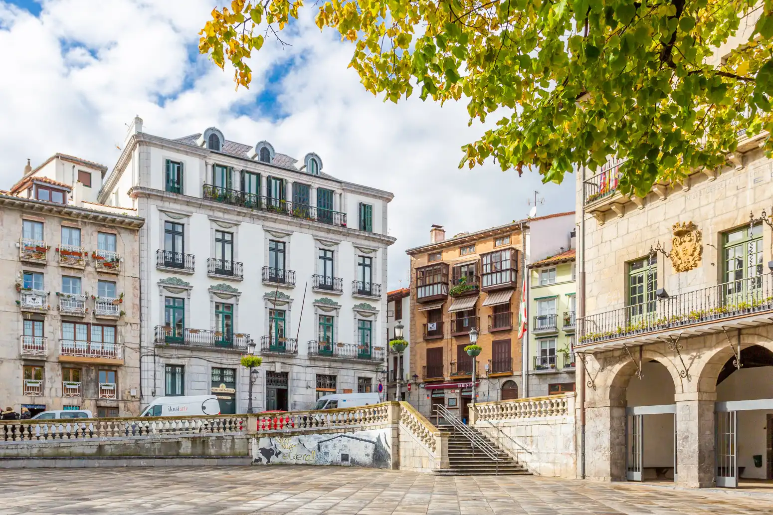 Vista exterior de Piso en venta en Lekeitio con Calefacción y Balcón