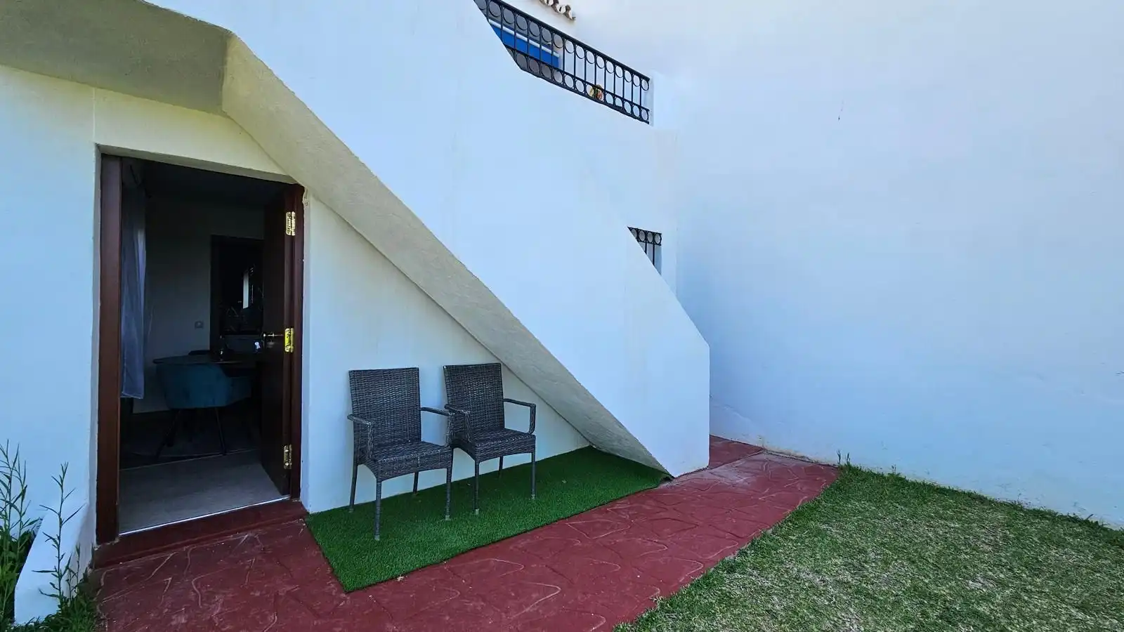 Terraza de Casa adosada en venta en Marbella con Aire acondicionado, Calefacción y Jardín privado