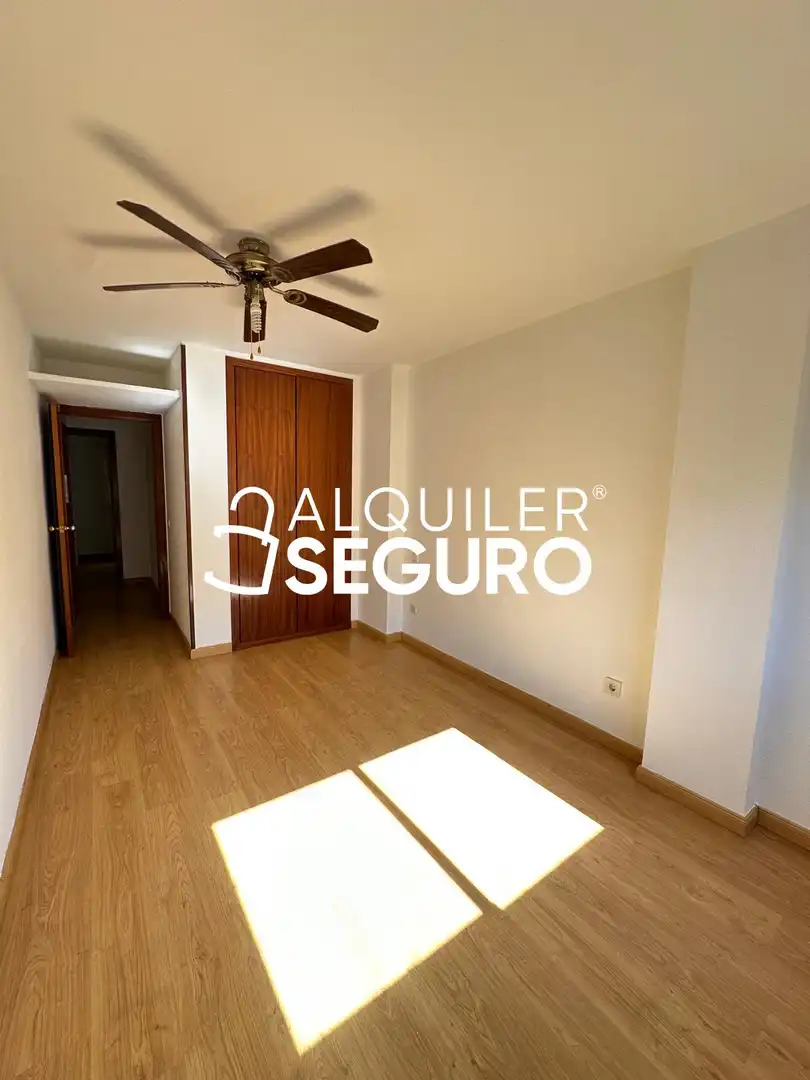 Schlafzimmer von Wohnung zur Miete in Fuenlabrada mit Heizung