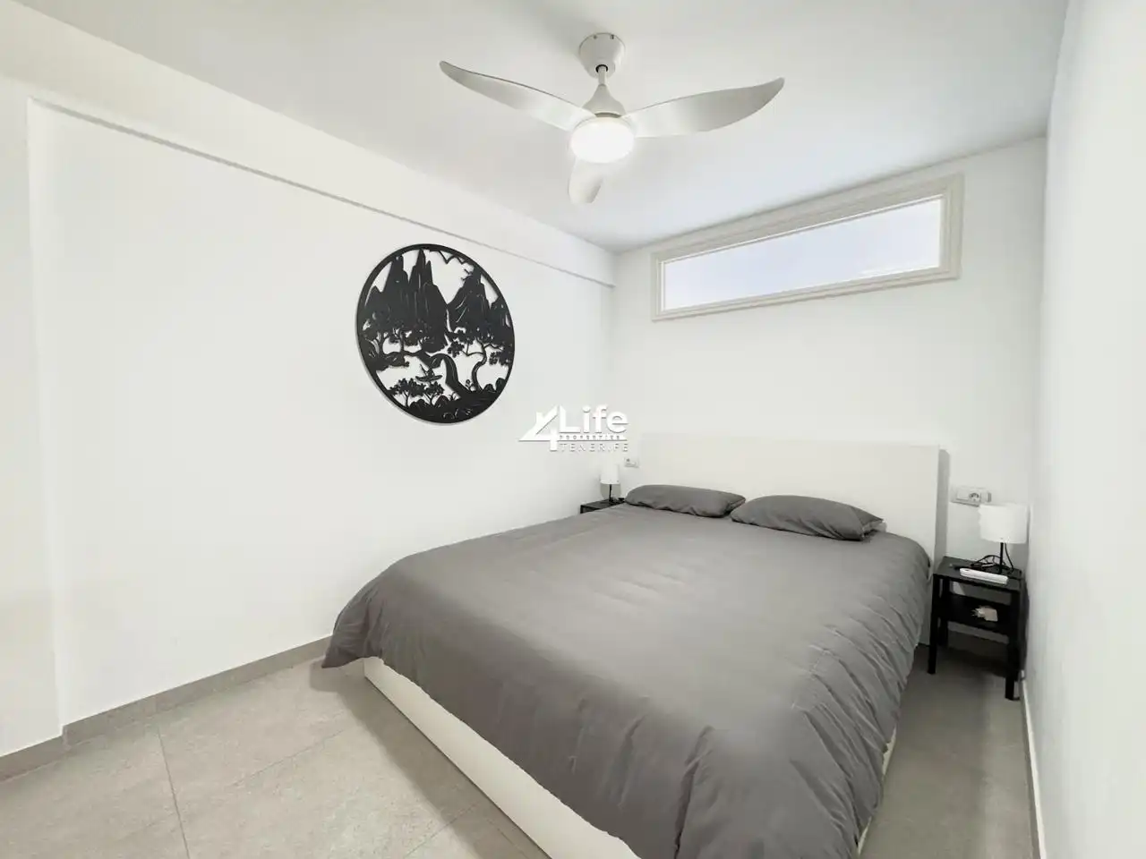 Habitación de Apartamento en venta en Arona con Terraza, Amueblado y Balcón