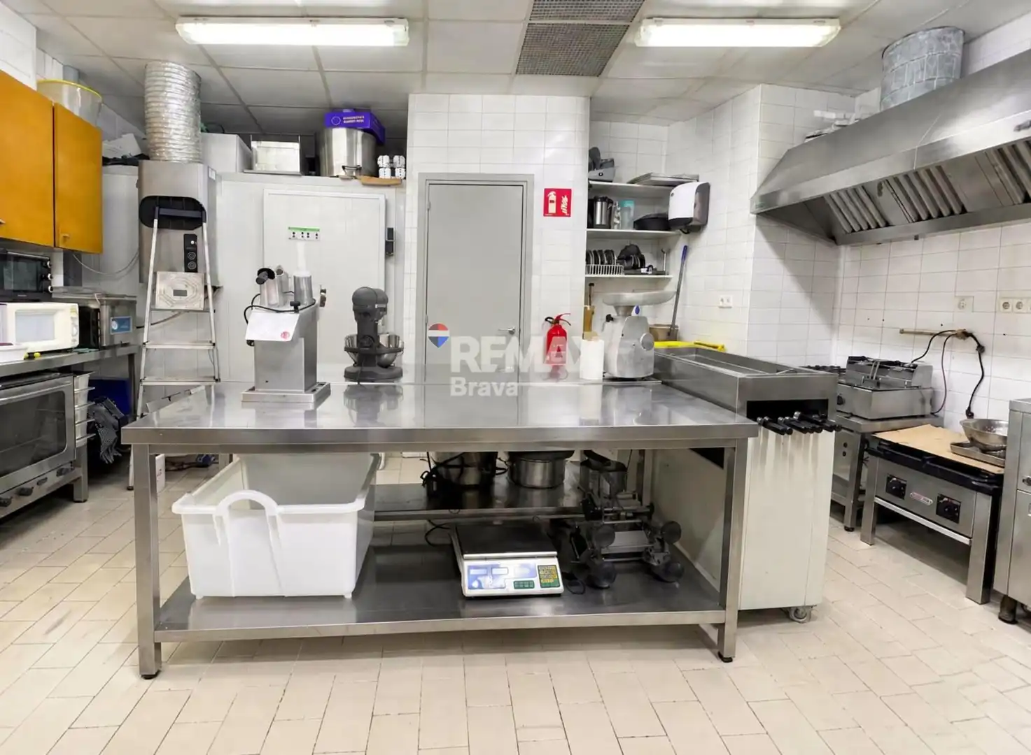 Cuina de Local en venda en Flaçà, Girona