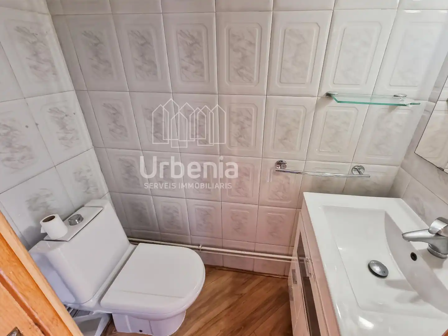 Baño de Piso en venta en Mataró con Aire acondicionado, Calefacción y Terraza