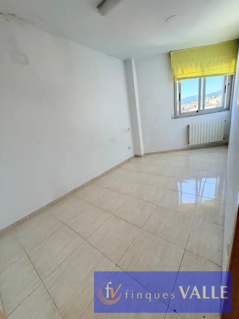 Maisonette zum Verkauf in Tordera mit Klimaanlage, Heizung und Terrasse