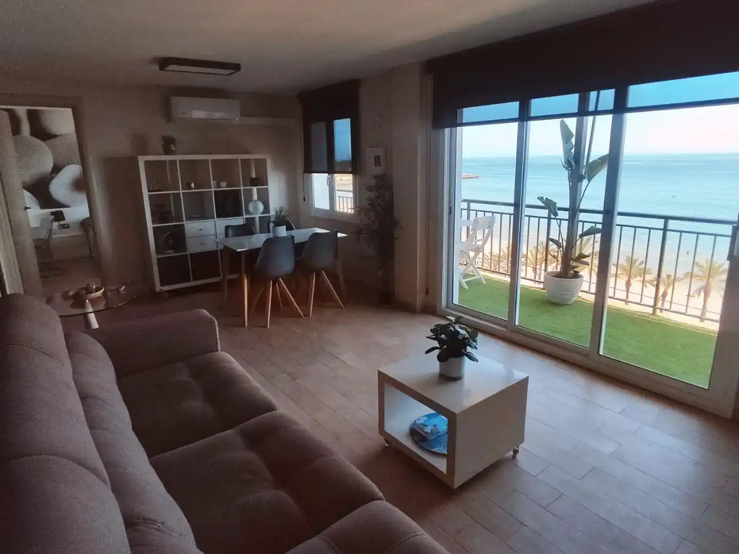 Wohnzimmer von Wohnung zum Verkauf in  Tarragona Capital mit Klimaanlage und Balkon