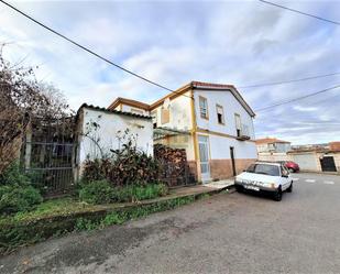 Vista exterior de Casa o xalet en venda en Ourense Capital  amb Jardí privat, Terrassa i Traster