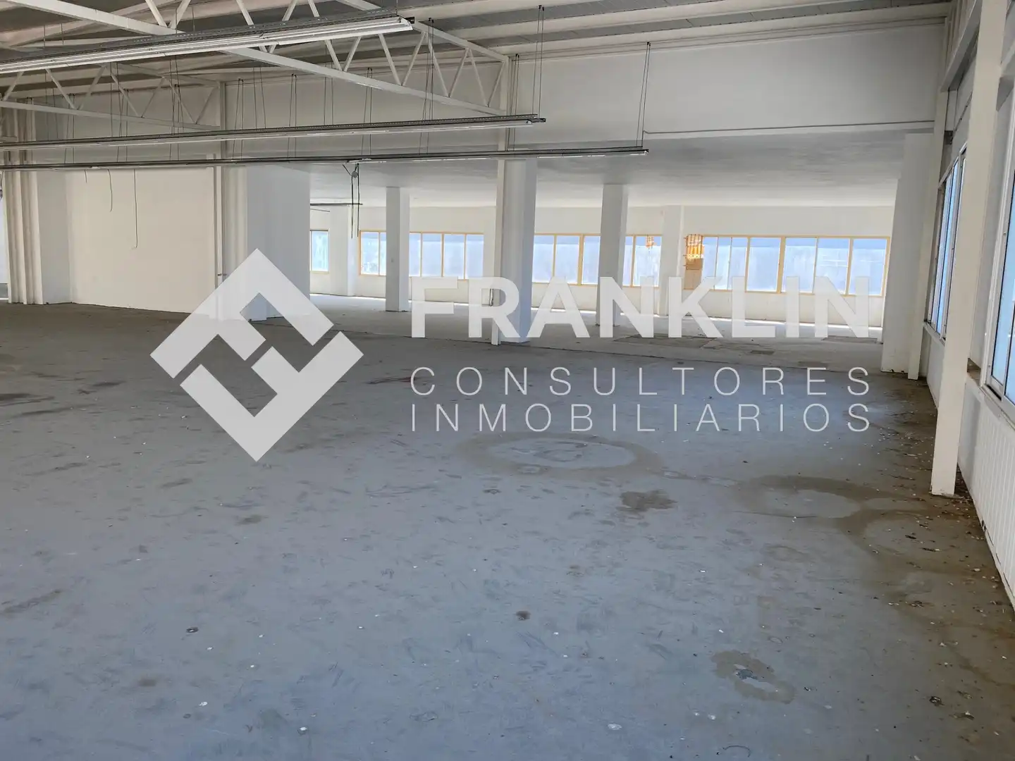 Fabrikhallen zur Miete in Sant Joan Despí