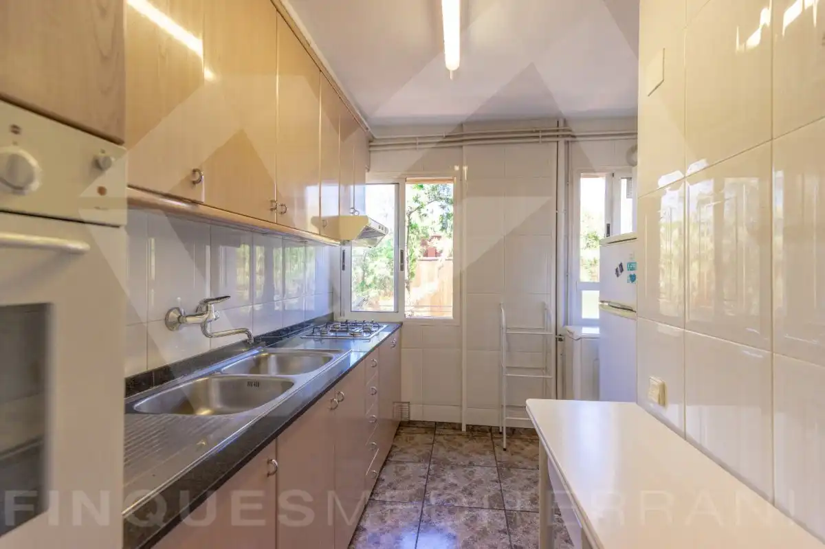 Küche von Wohnung zur Miete in Tarragona mit Klimaanlage, Heizung und Parkett