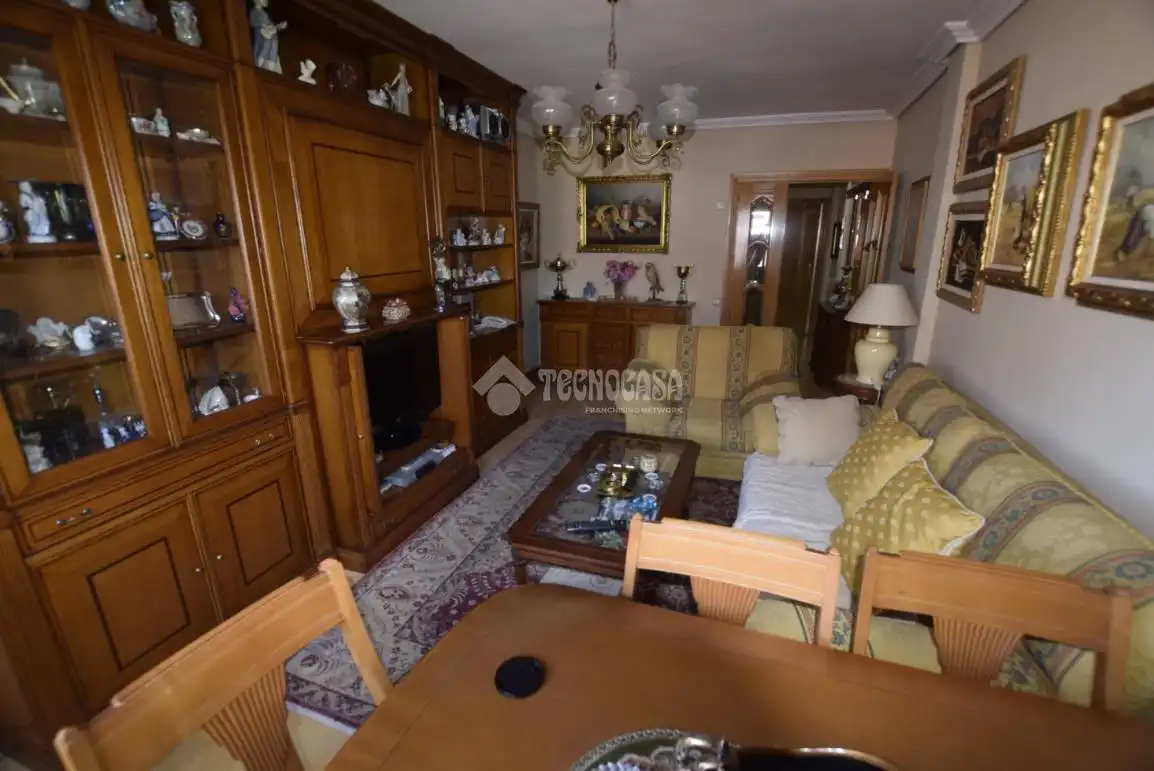 Sala de estar de Piso en venta en Alcorcón con Aire acondicionado, Calefacción y Terraza