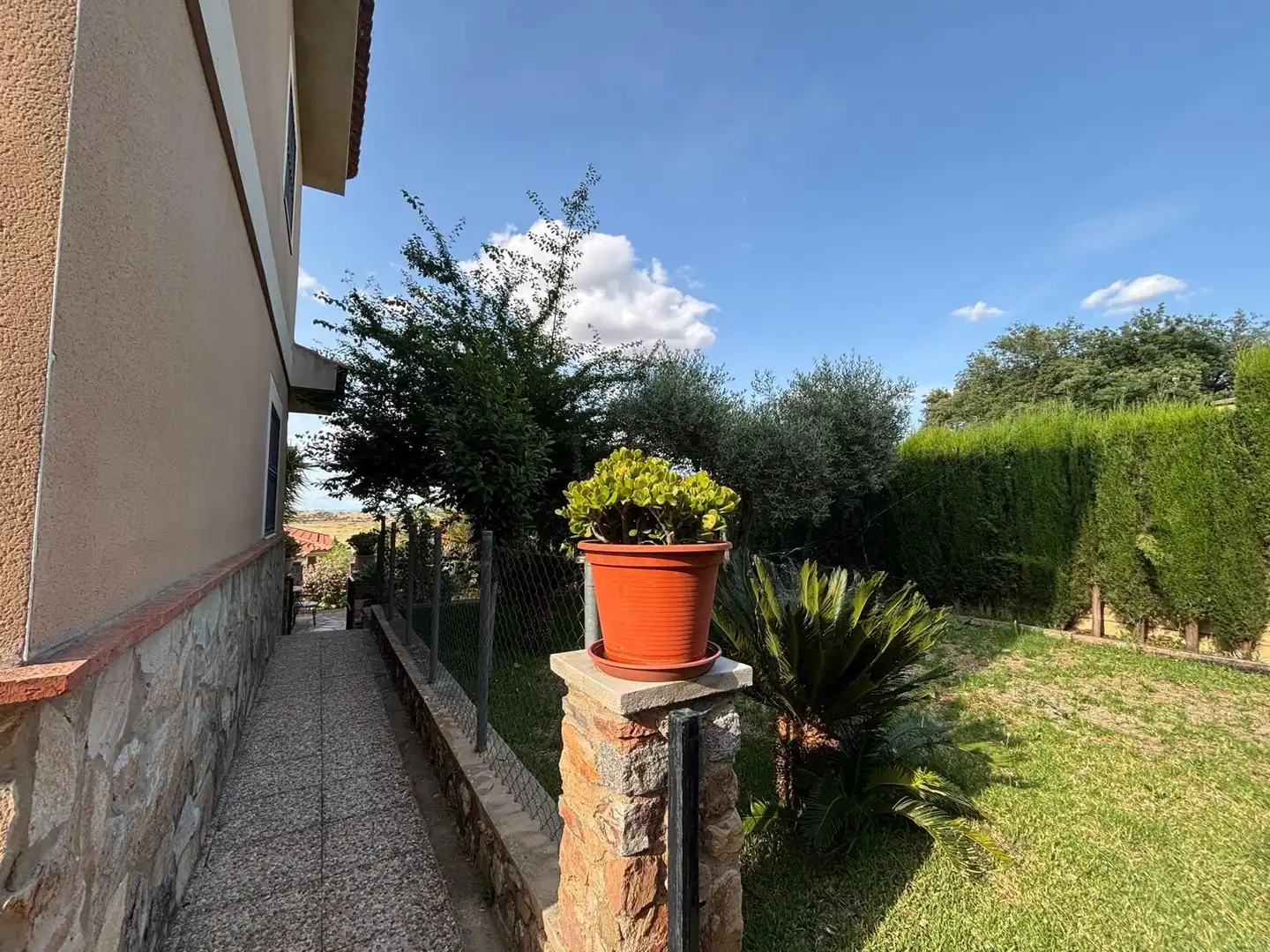 Garden of Houses for sale in Cáceres  with Air Conditioner, Heating and Private garden