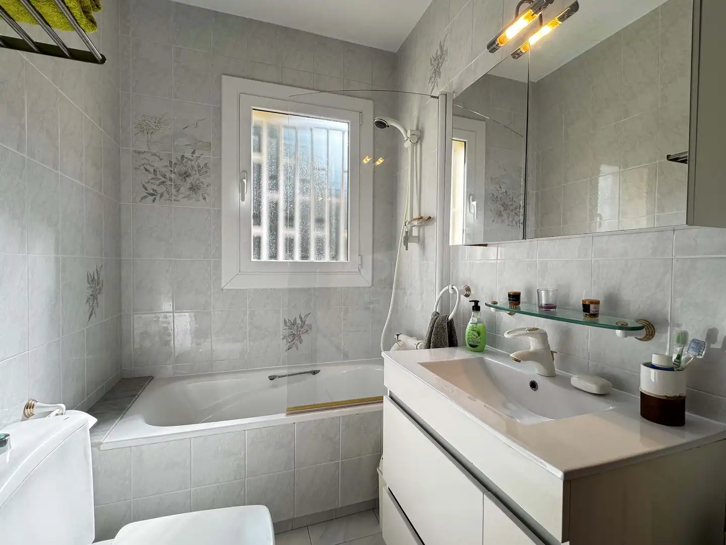 Baño de Casa o chalet en venta en Calafell con Calefacción, Terraza y Piscina