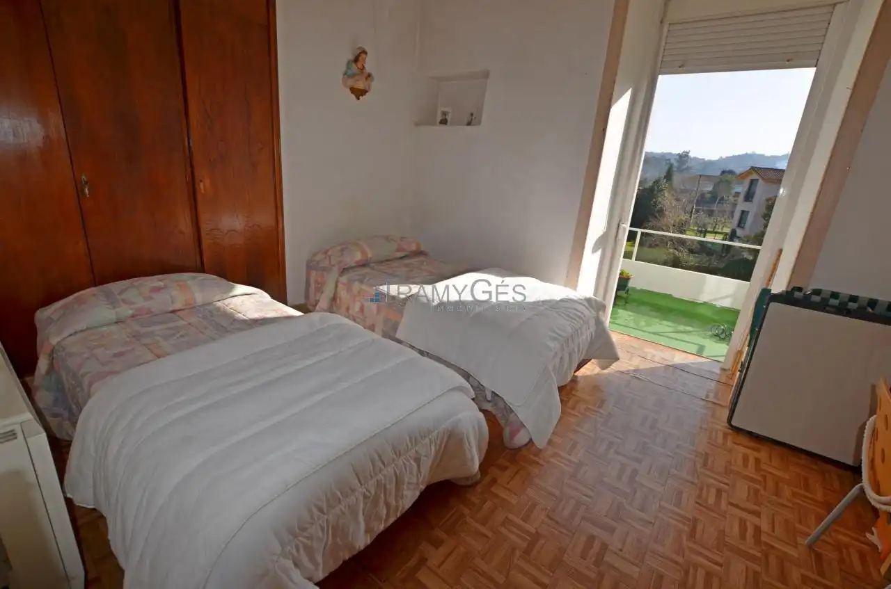Habitación de Casa adosada en venta en Mondariz-Balneario con Calefacción, Jardín privado y Terraza