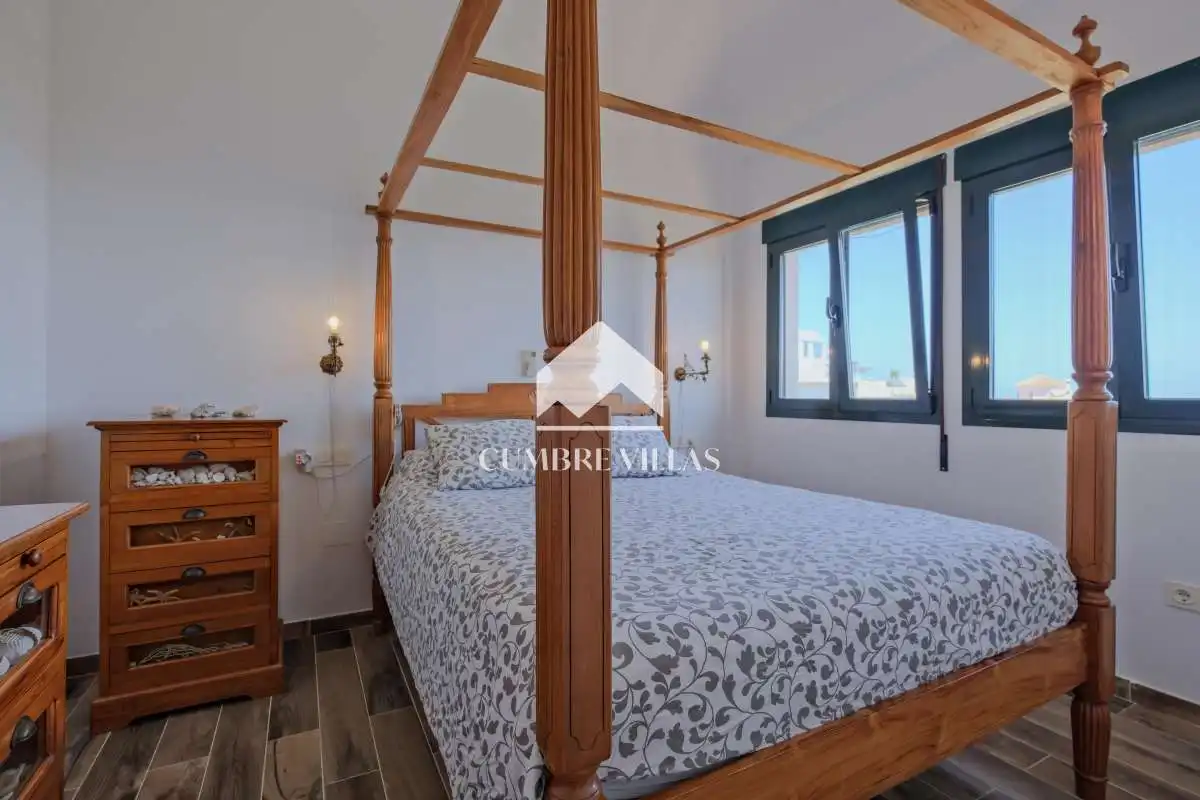 Habitación de Casa o chalet en venta en Almuñécar con Terraza, Amueblado y Internet