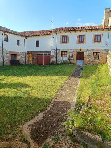 Casa-chalet en Venta en Salinas de Pisuerga - CL MAYOR en Salinas de Pisuerga