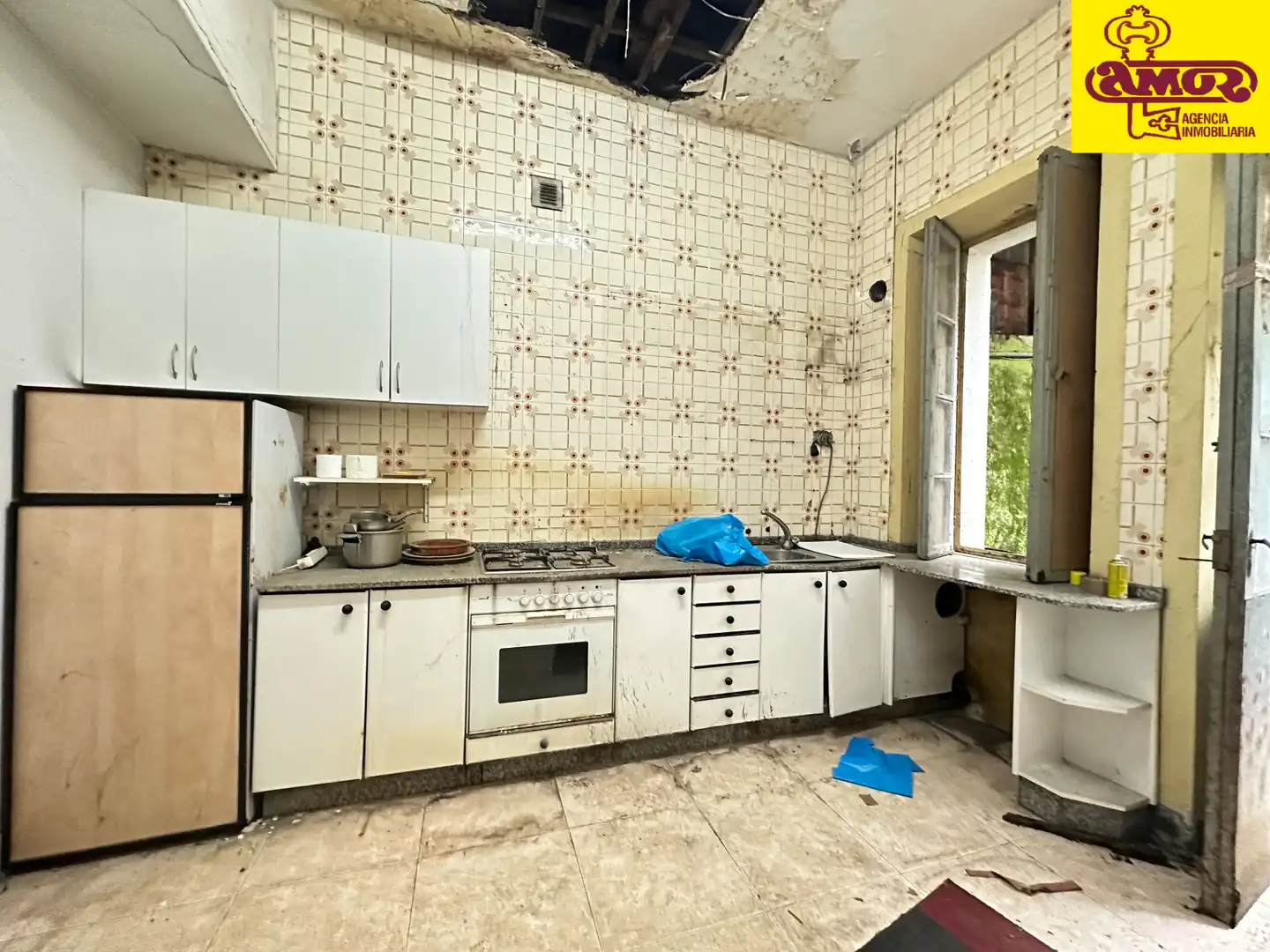 Cocina de Piso en venta en Santiago de Compostela  con Terraza